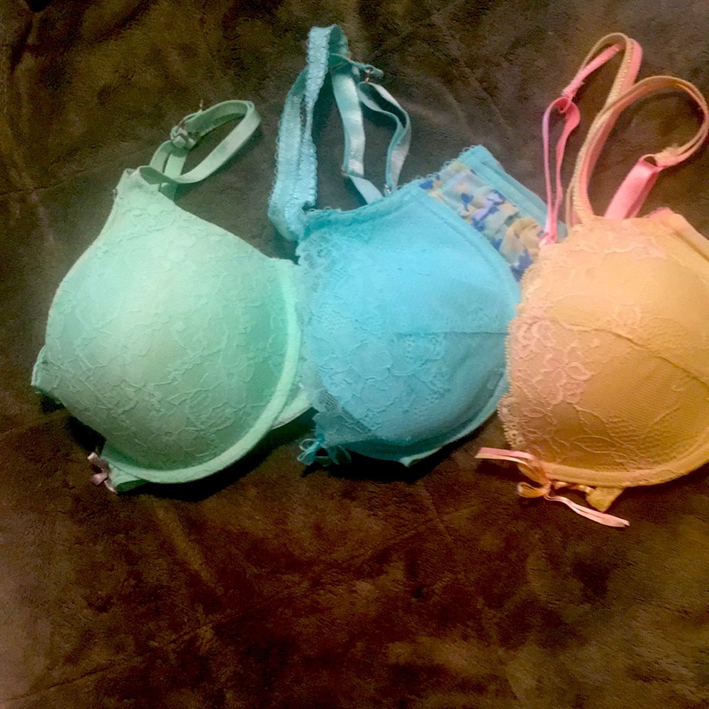 💐Xhilaration Bras💐